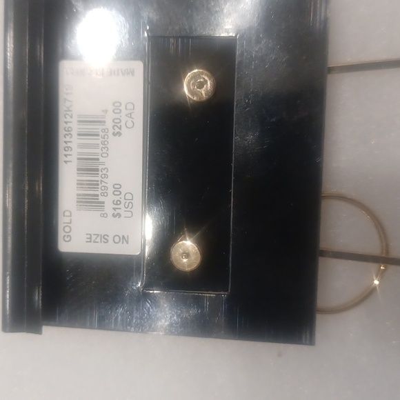 Drop sculptured earrings - Picture 3 of 3